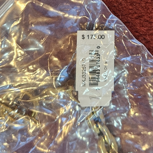 Michael Kors Chain Link Padlock Necklace 14k Gold Plated Stainless Steel NWT - Picture 5 of 16